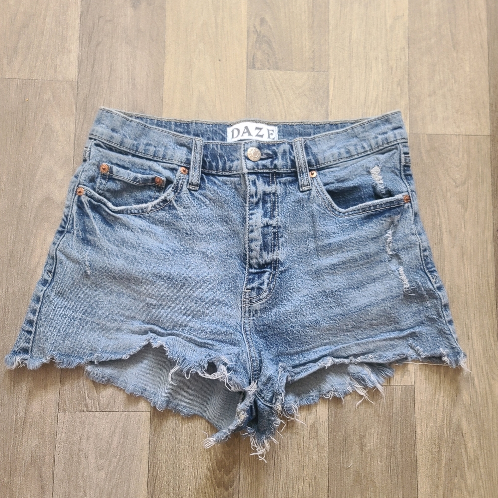 🦄 Daze Denim Cut Offs